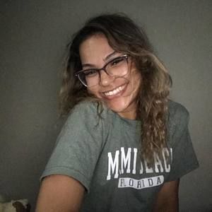 Meet your Posher, Noemi